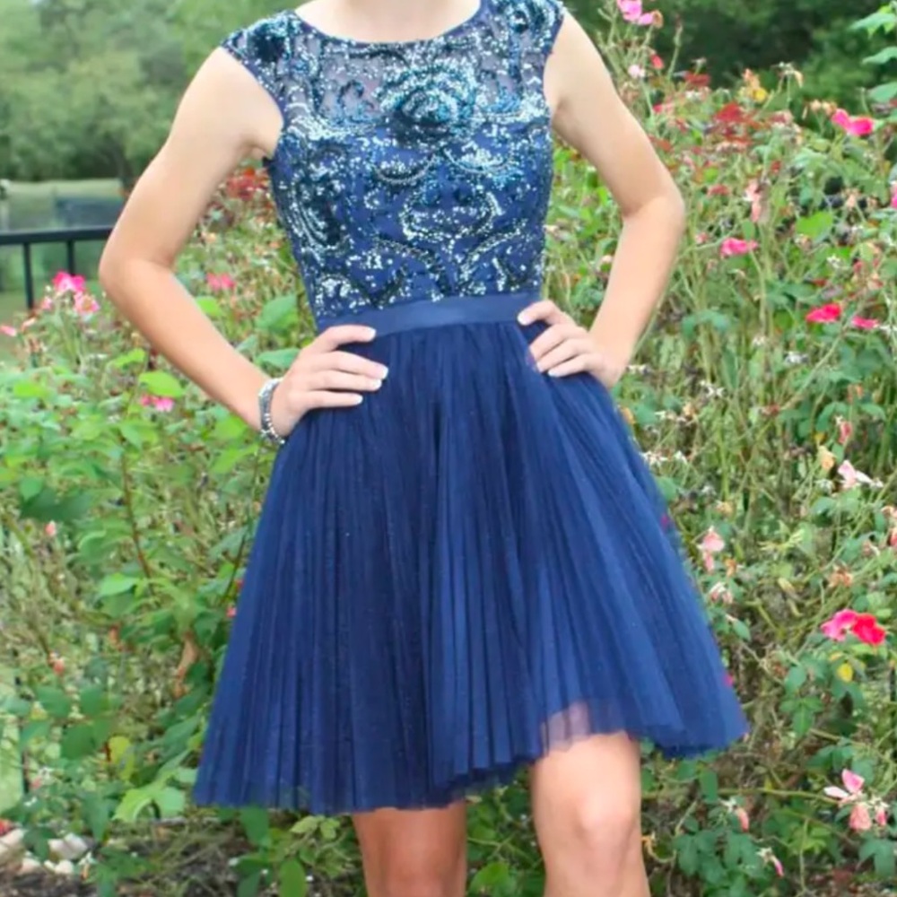 Sherri Hill Beautiful Sparkle Navy Dress. Only worn once